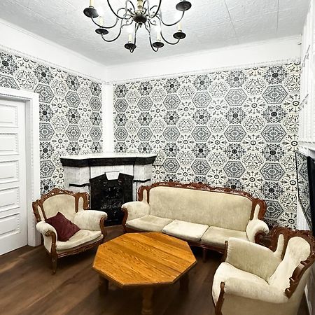 Teodora Square Apartments Площа Святого Теодора Λβιβ Εξωτερικό φωτογραφία